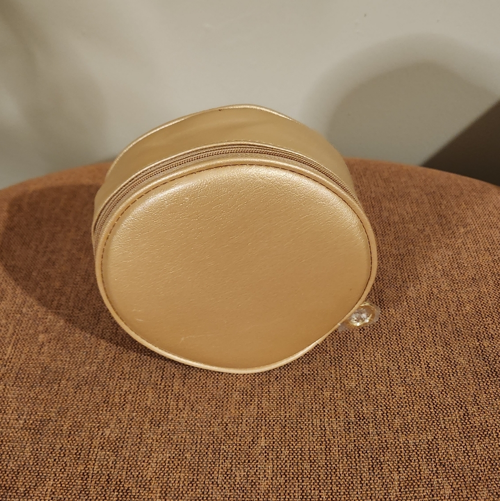 ESTEE LAUDER Multi-Purpose Mini Bag - Picture 3 of 6